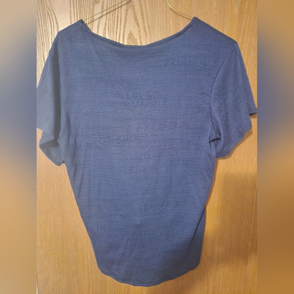 Women's Blue Button-Down Top - Picture 3 of 3